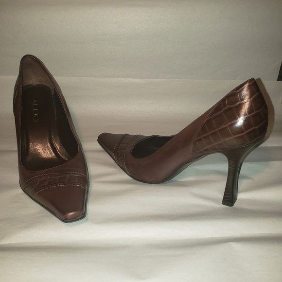 Aldo Pointy Toe 4 inch Heels Brown size 6 - Picture 2 of 10